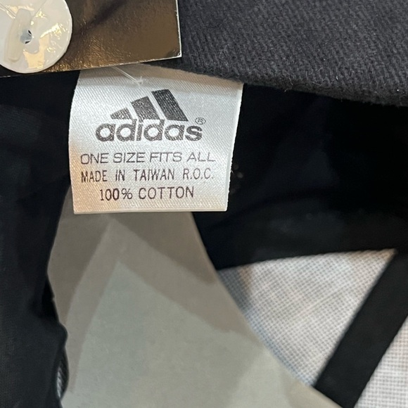 New old stock NWT Men’s Adidas Vintage One Size Hat Deadstock - Picture 7 of 7